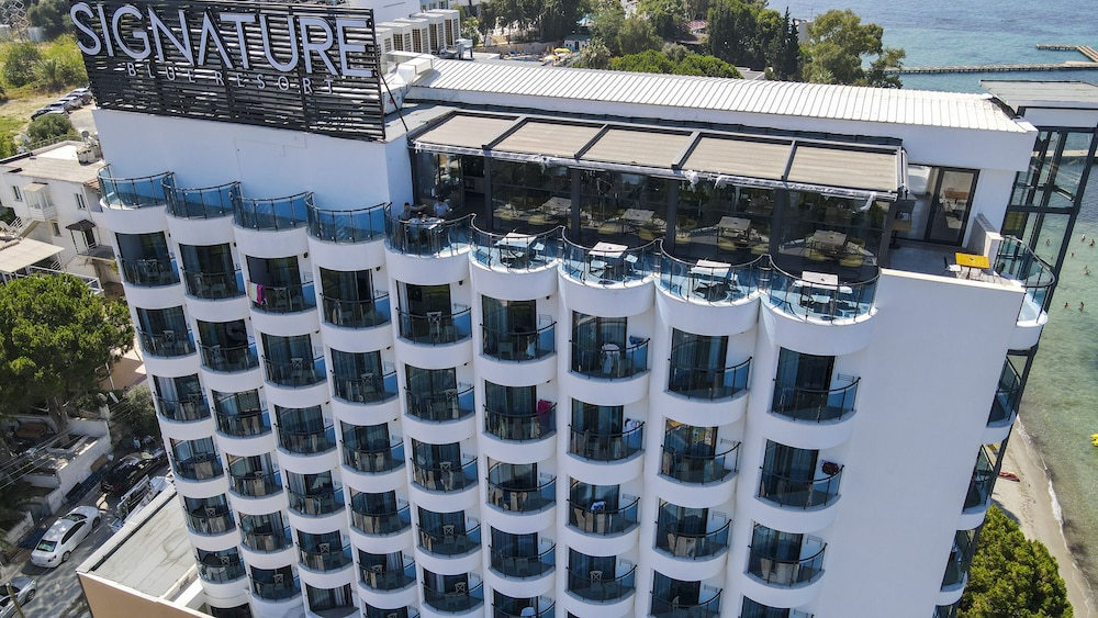 Signature Blue Resort in KUSADASI