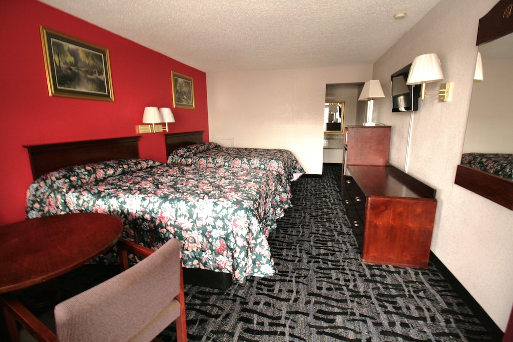 Economy Inn 3/9