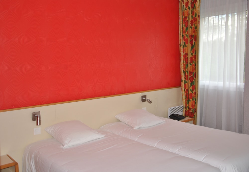 Hotel the Originals Coutances Cositel 18/63