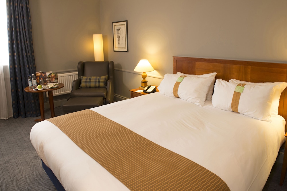 HOLIDAY INN BRENTWOOD M25, JCT 28 26/74