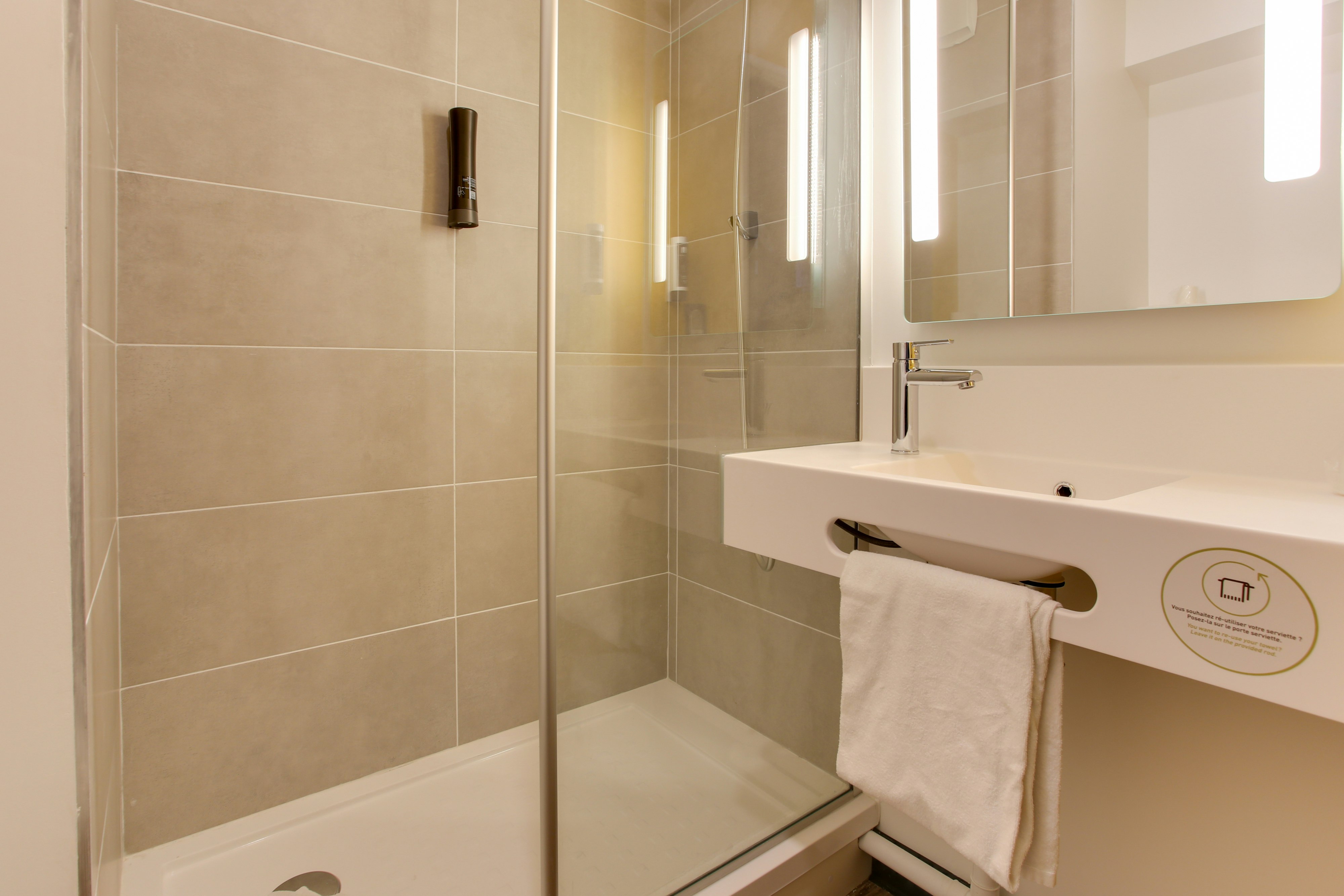B&B HOTEL Reims Croix Blandin 23/23