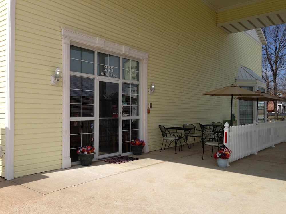 Spinning Wheel Inn 30/40