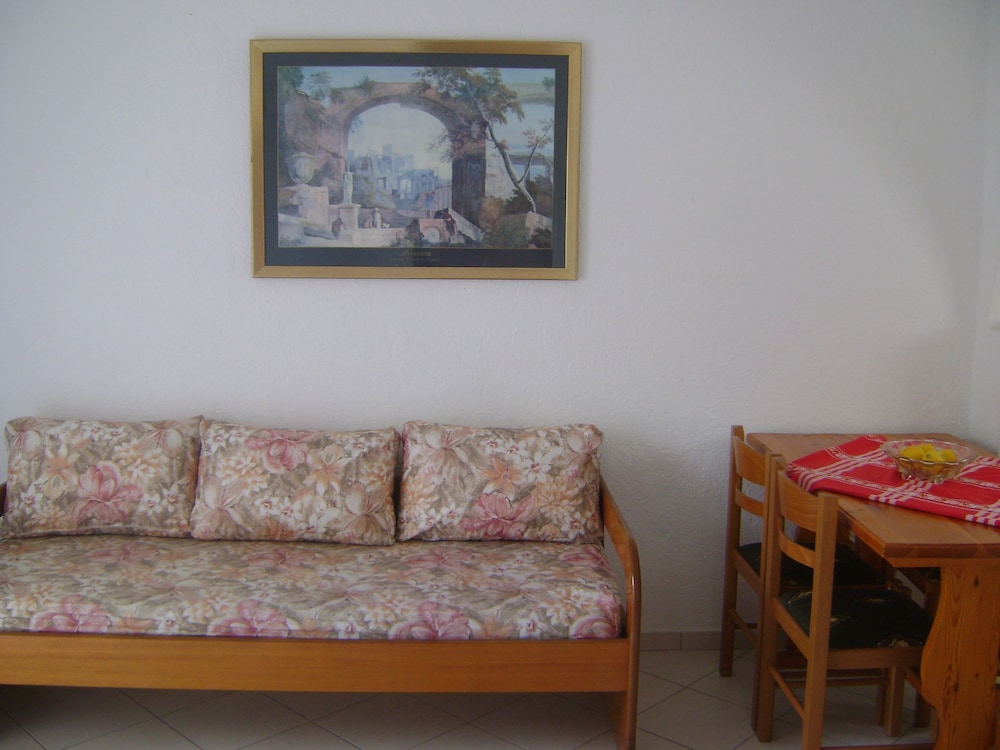 Kavousanos Apartments 22/50