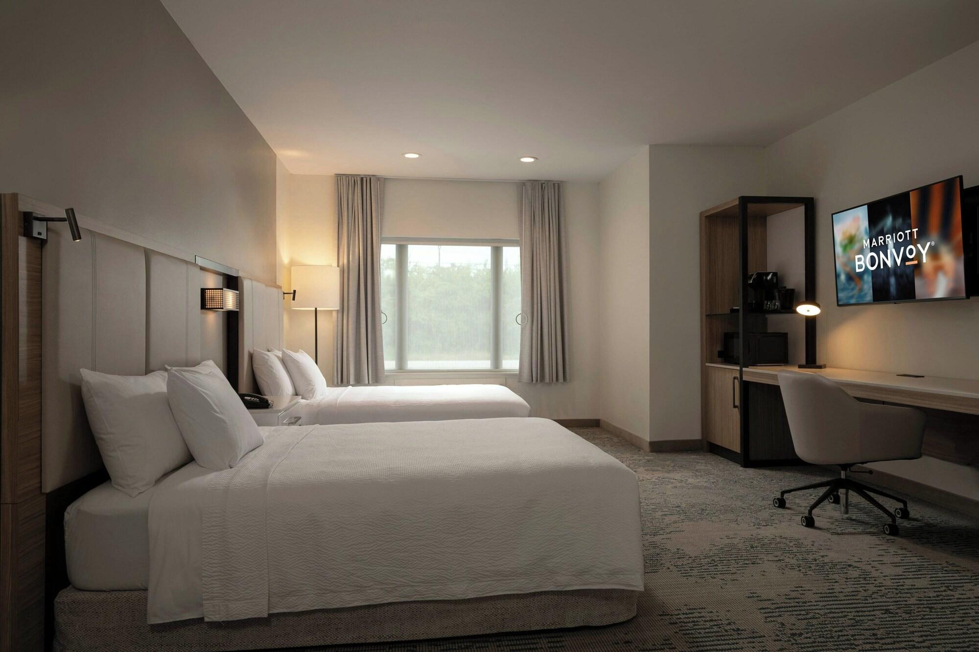 Suite, Multiple Beds, Accessible