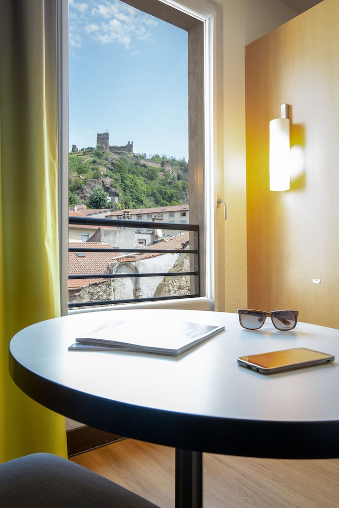 Hotel Ibis Lyon Sud Vienne Saint Louis 24/68