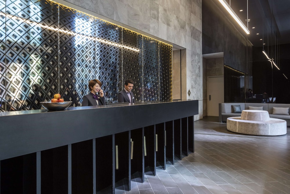 Avani Melbourne Central Residences 5/76