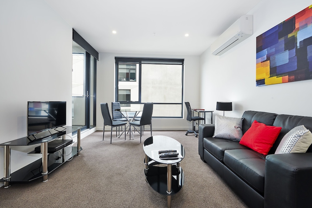 Melbourne Knox Central Apartment Hotel 35/49