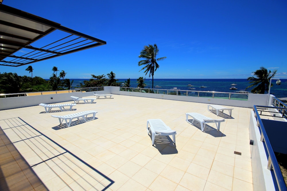 Bohol South Beach Hotel 48/74