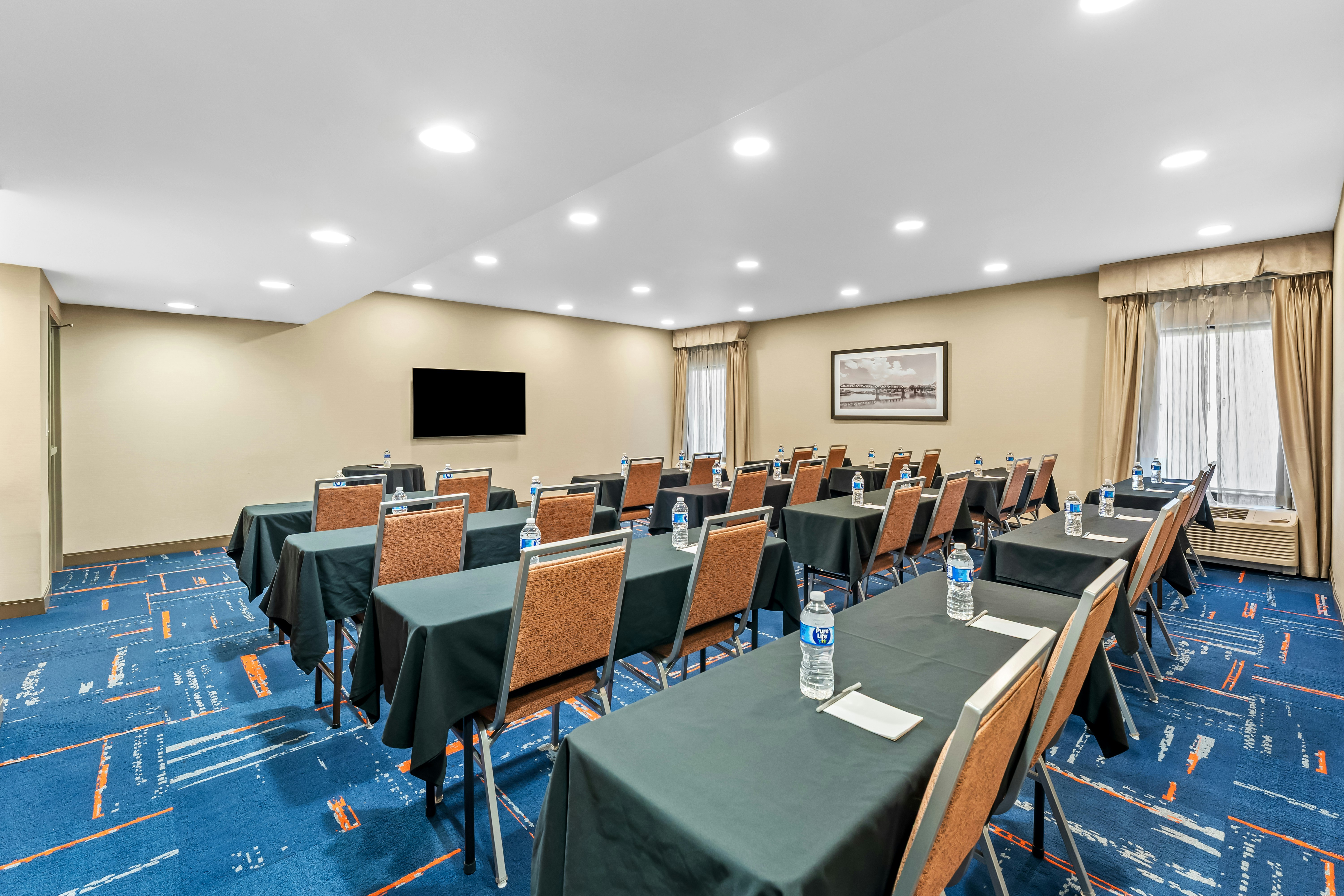 Hampton Inn Woodbridge 46/58