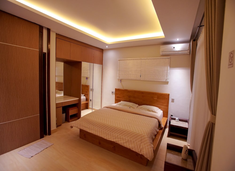 The Ocean Views Luxury Villas & Apartment by ZUZU 29/73