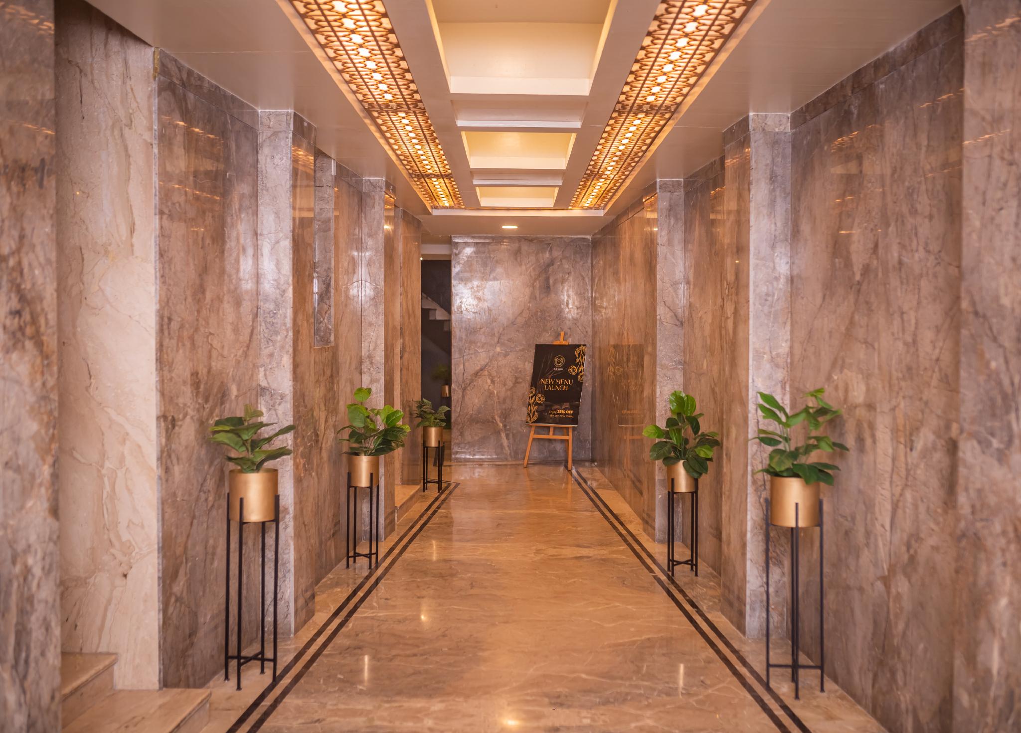 The Mark Hotel 2/34