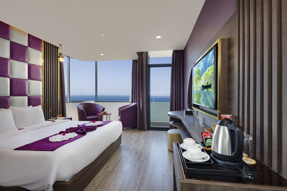 V Hotel Nha Trang 15/50