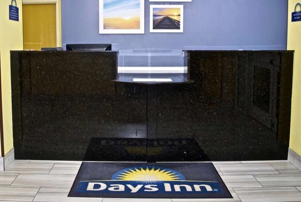 Days Inn & Suites By Wyndham Augusta Near Fort Gordon 2/12