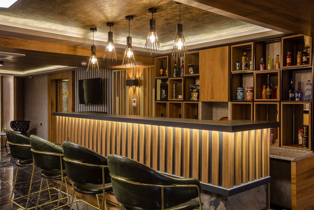 Kayhan City Hotel 30/44