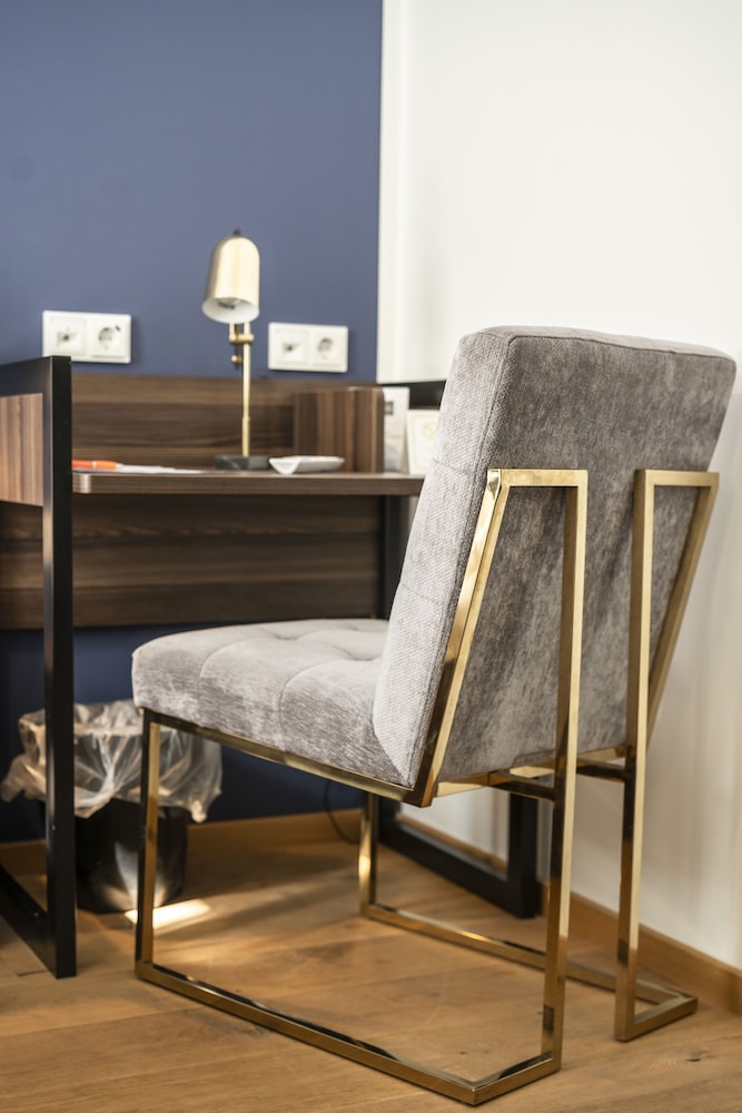 Acor Boutique Hotel 49/58
