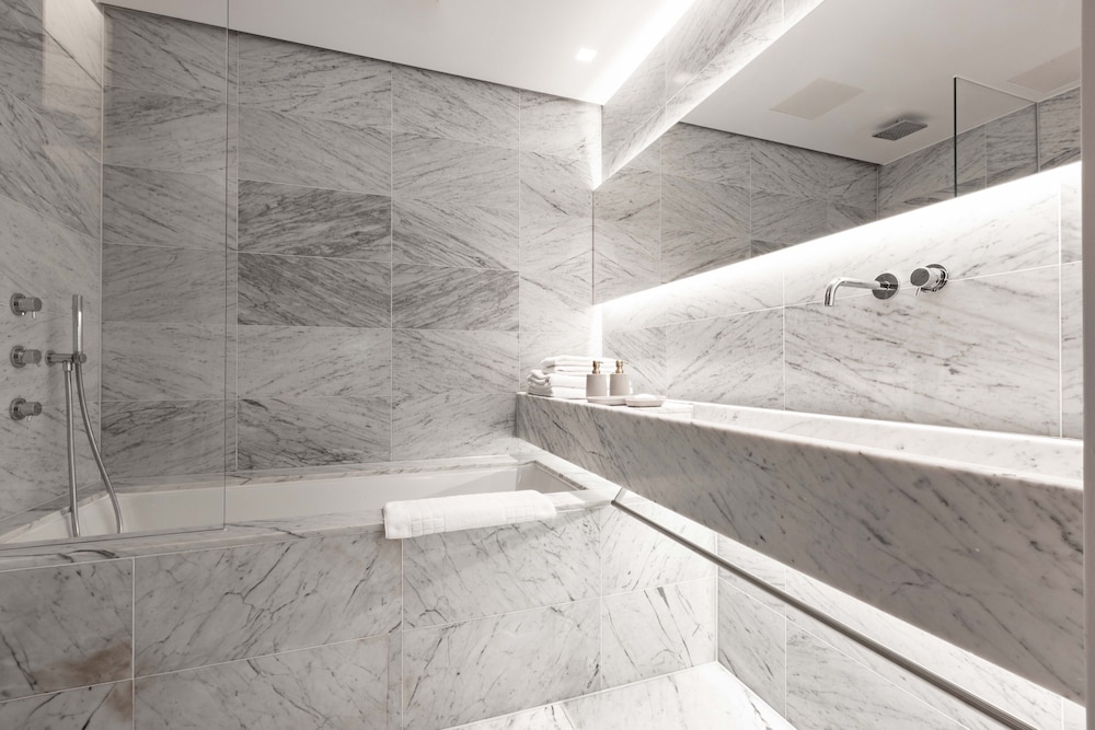 La Suite West - Hyde Park 47/50
