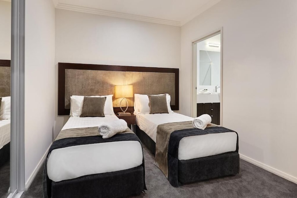 Attika Hotel 14/38