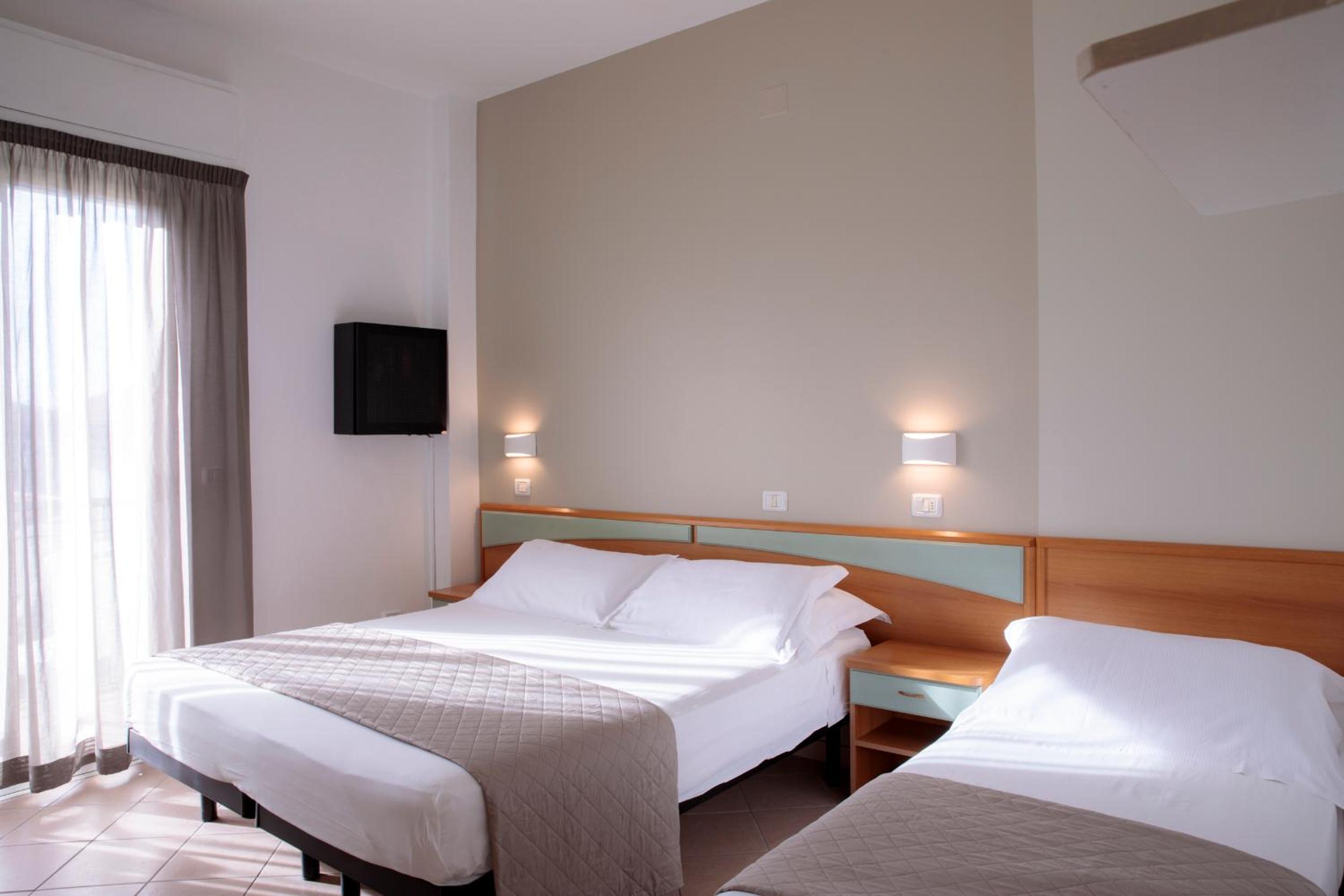 غرفة كومفورت ثلاثية، Hotel Holland 2/10
