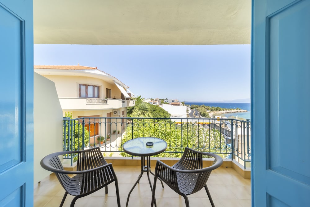 Hotel Agia Markella 4/50