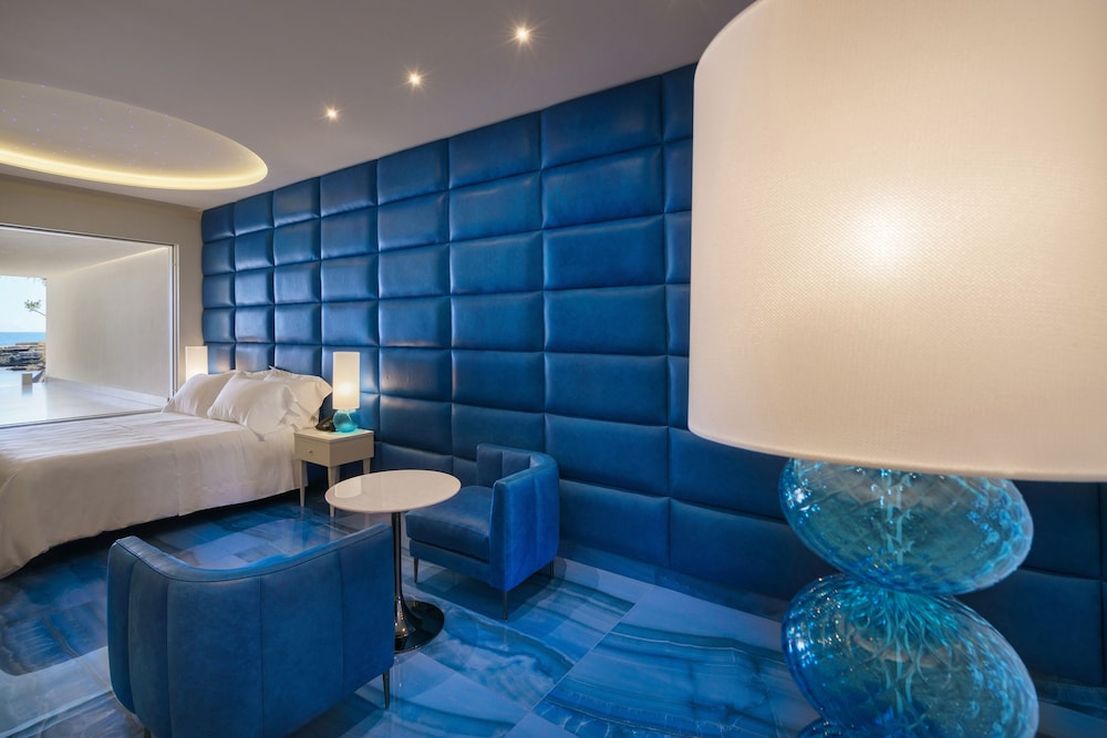Grotta Palazzese Beach Hotel 43/61