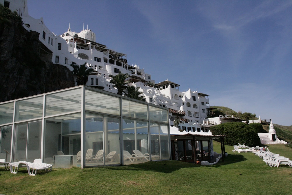 Club Hotel Casapueblo 10/68