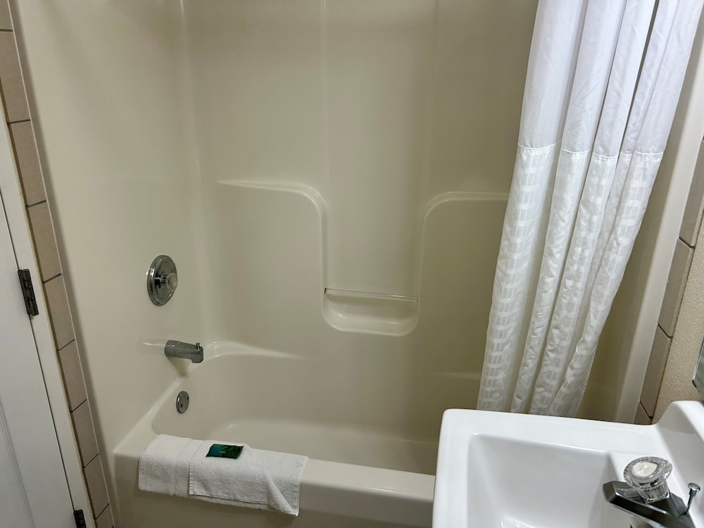 South Beach Resort Hotel 55/55