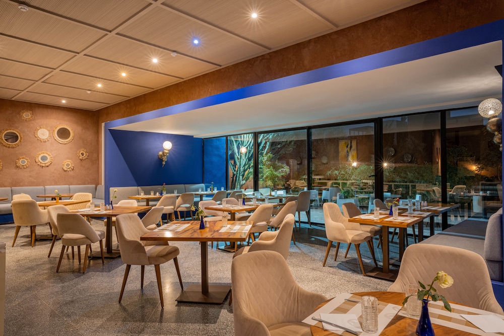 Al Maaden Villa Hotel And Spa 38/50