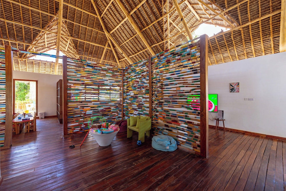 Kwanza Resort by Sunrise 54/60