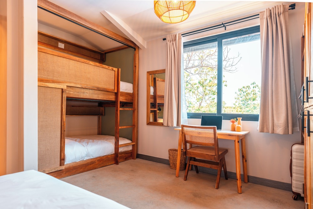 Hotel Bambuda Santa Catalina 58/96