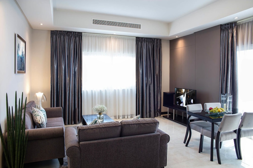 Loumage Suites Spa Seef 45/70
