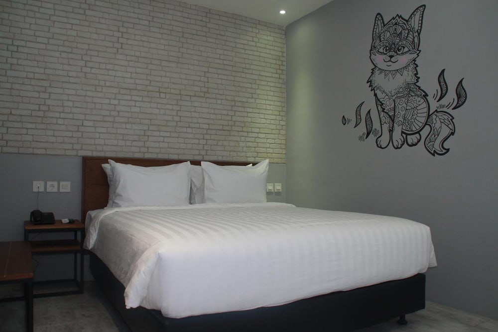 Nite And Day Surabaya Kedungdoro 16/40