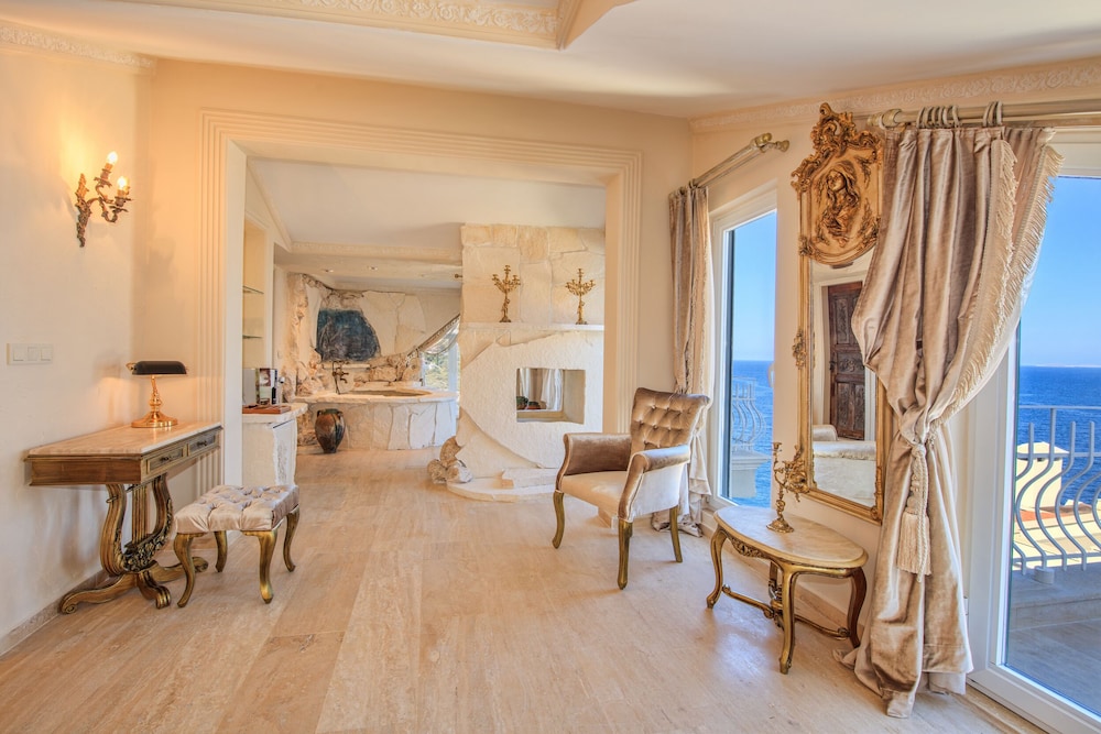 Lukka Exclusive Hotel - Adults Only 51/74