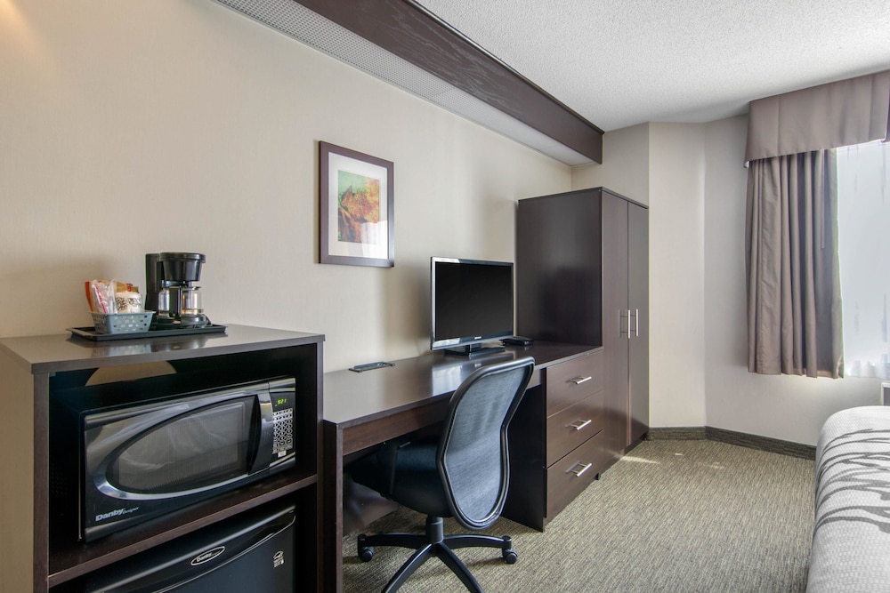 Sleep Inn Sault Ste. Marie 37/41