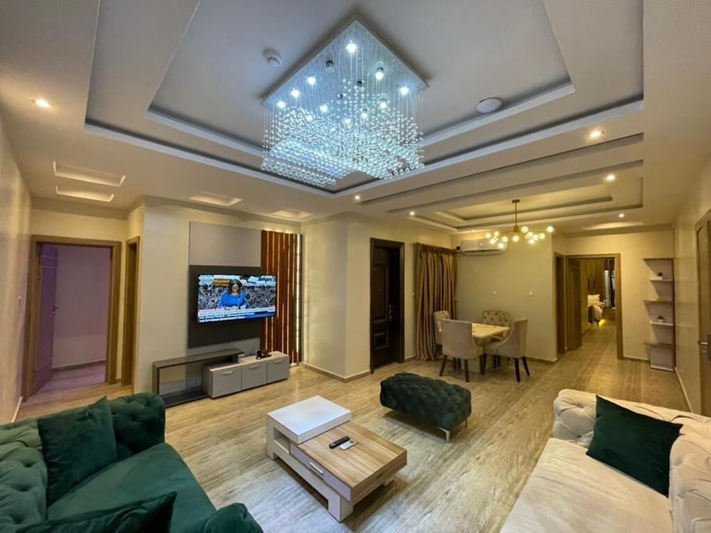 God's Touch Apartments Signature 32/50