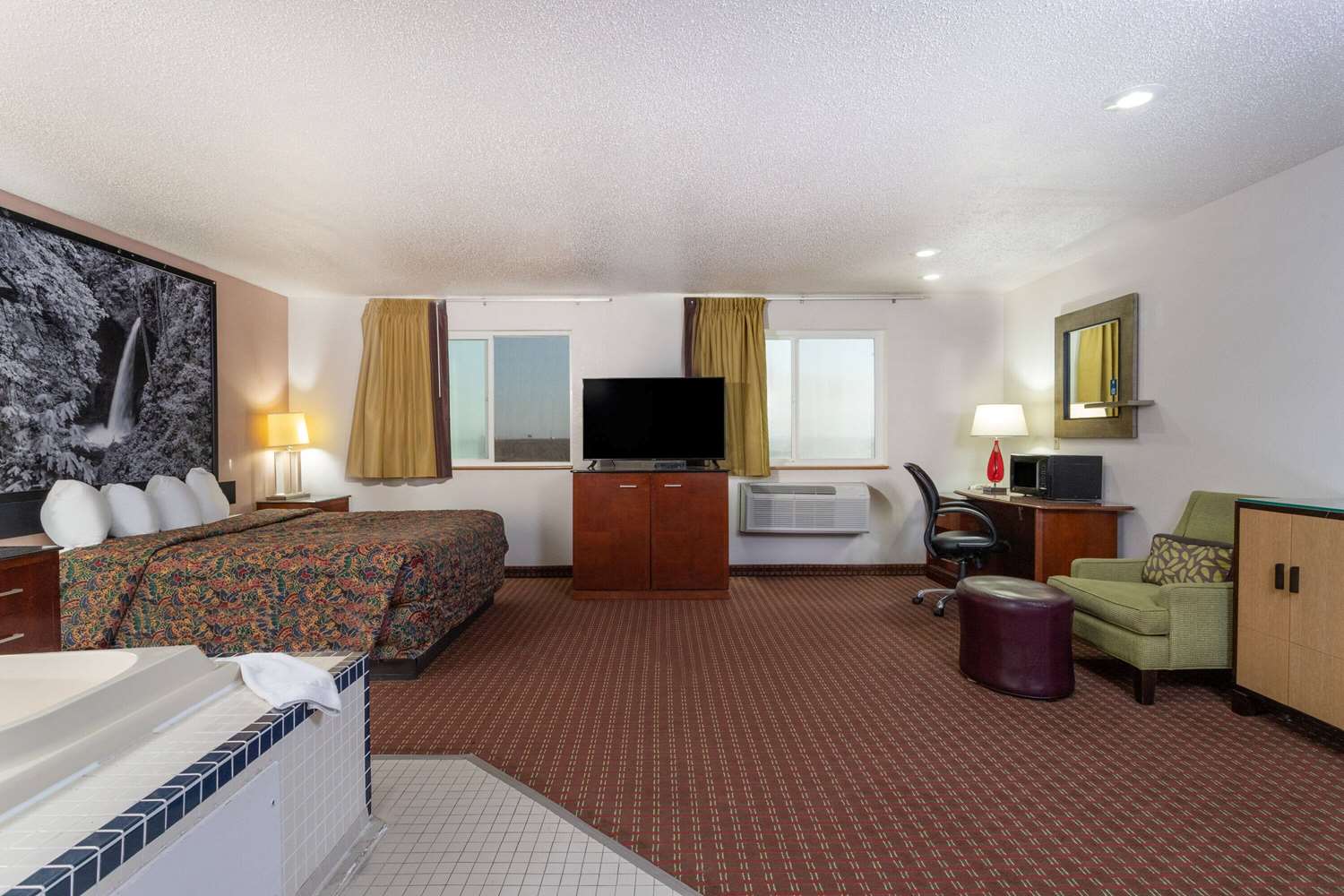 Super 8 by Wyndham Pendleton 15/22