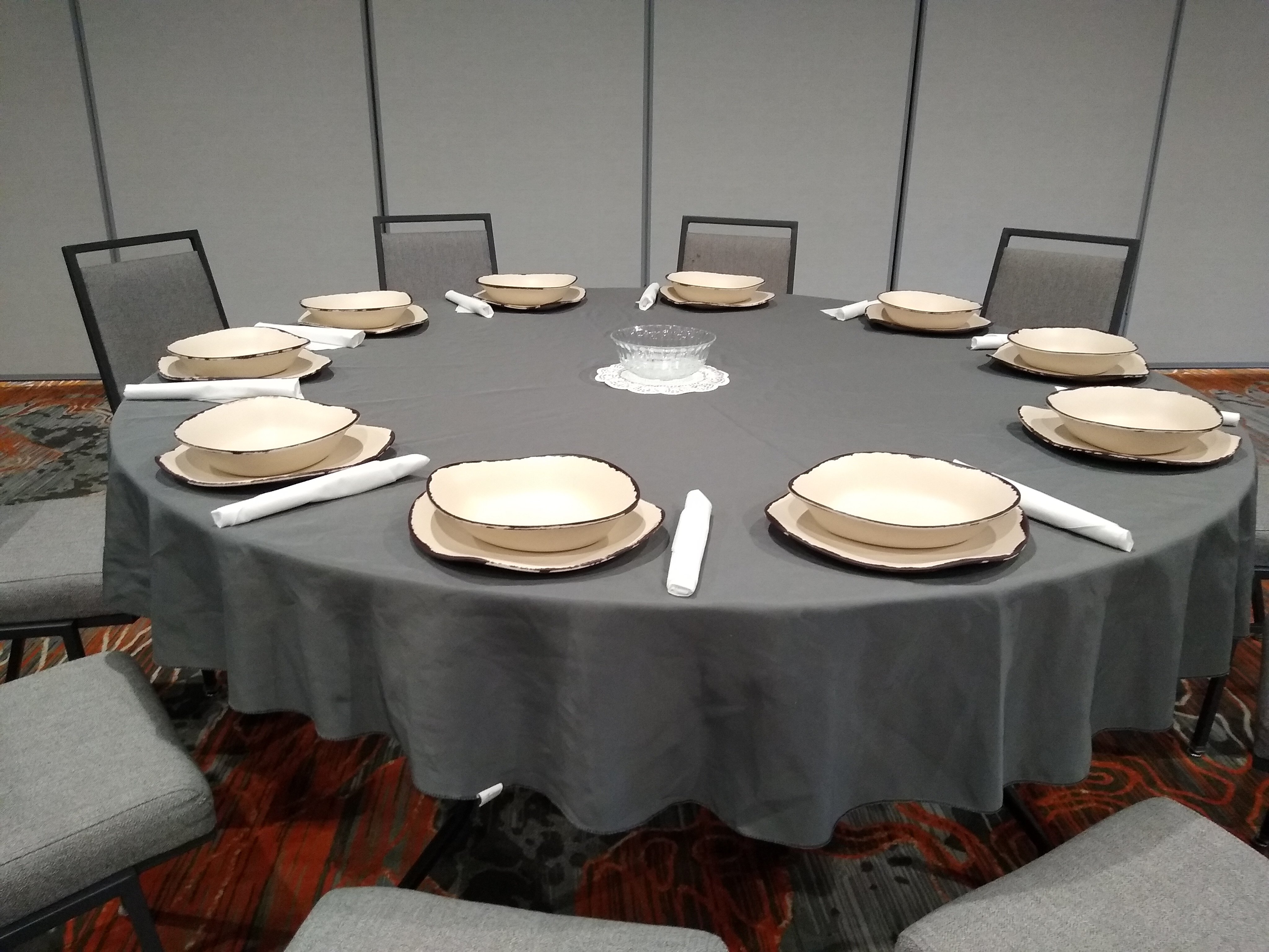 Holiday Inn Kansas City - Northeast 42/55