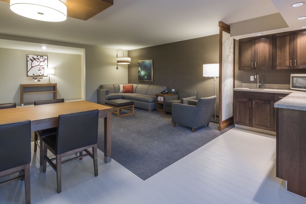 Hyatt Place Boise / Downtown 50/71