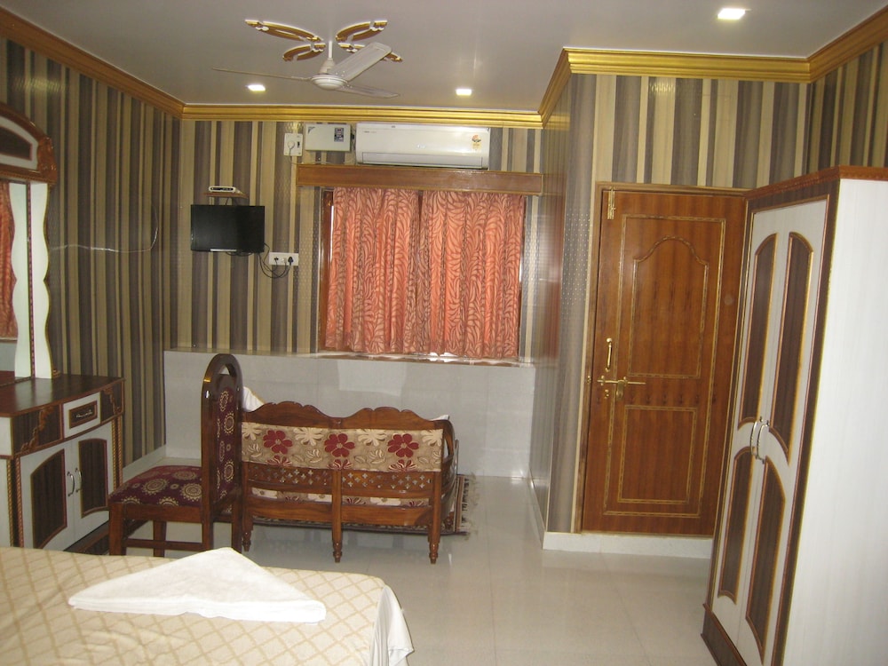 Kedareswar Bed and Breakfast 6/36