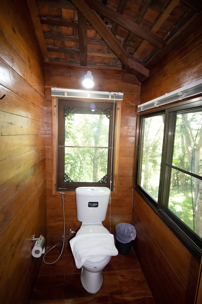 Royal Train Garden Resort 50/50
