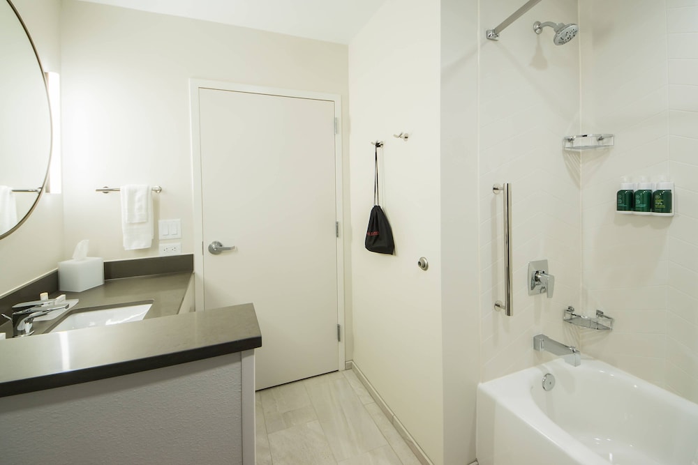 Fairfield Inn Suites By Marriott Melbourne Viera Town Center 11/51