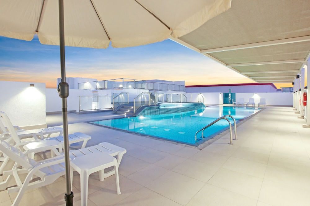 Sitara Hotel Apartment L.L.C 26/51