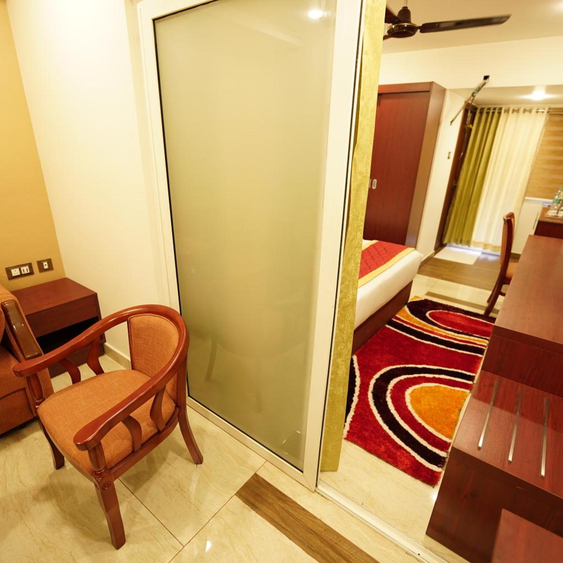 Hotel Newline Orchid 26/29