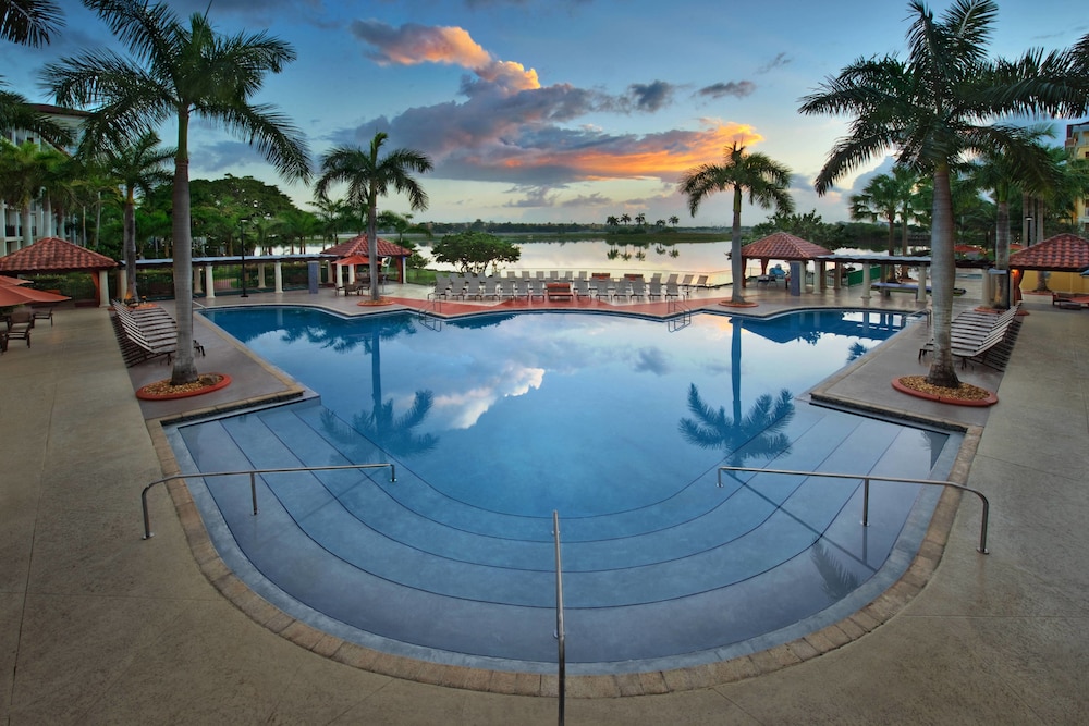 Marriott's Villas At Doral 13/42