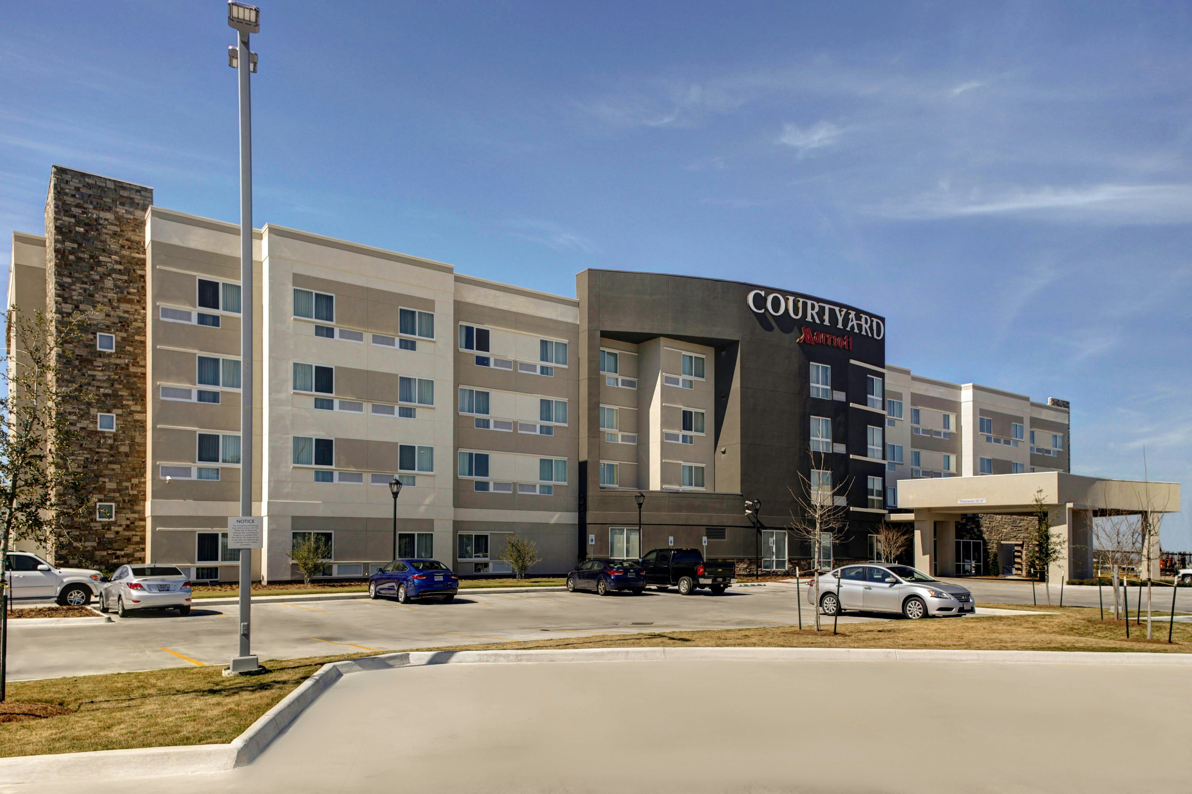 Courtyard New Orleans Westbank Gretna 48/49