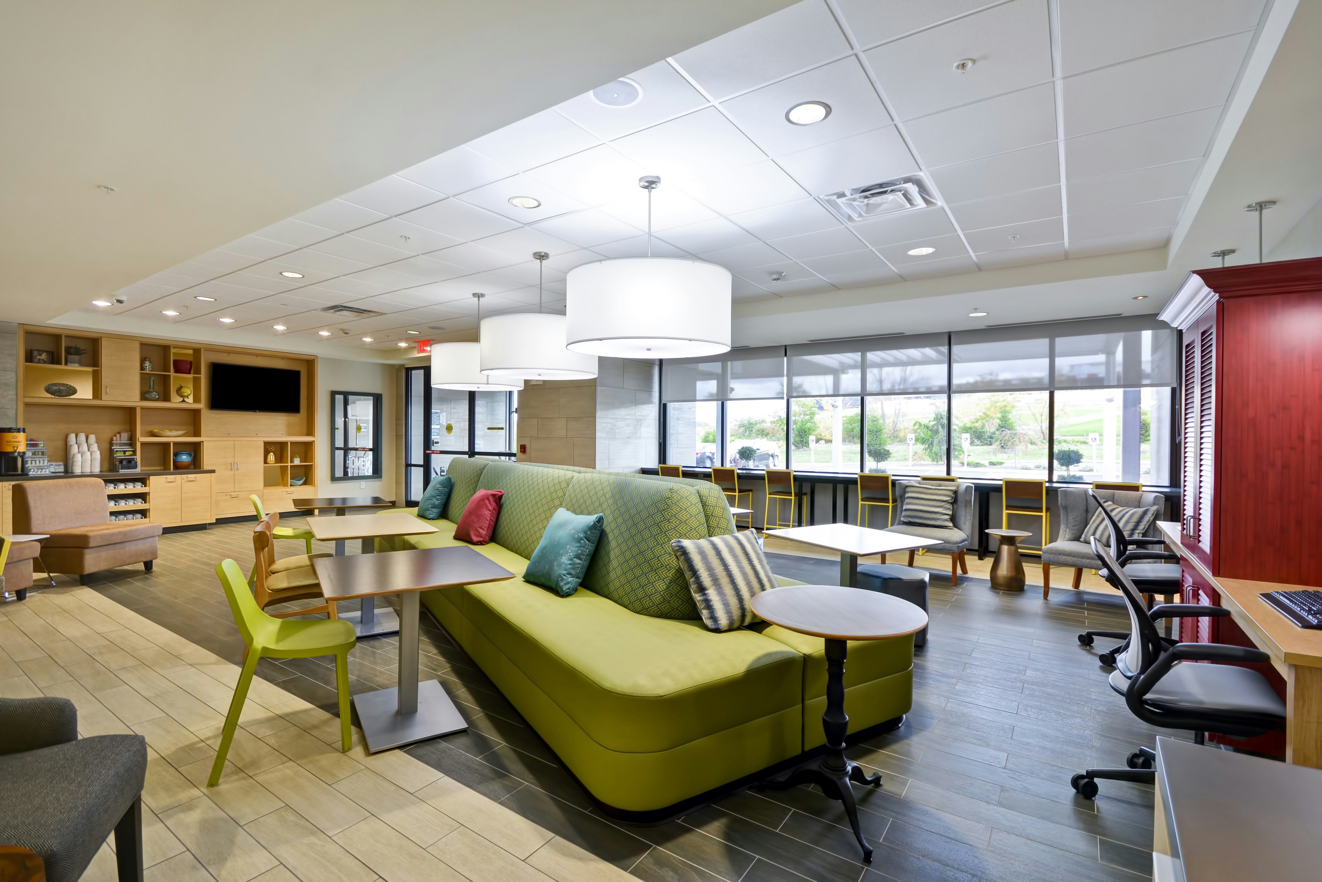 HOME2 SUITES BY HILTON OSWEGO 13/19
