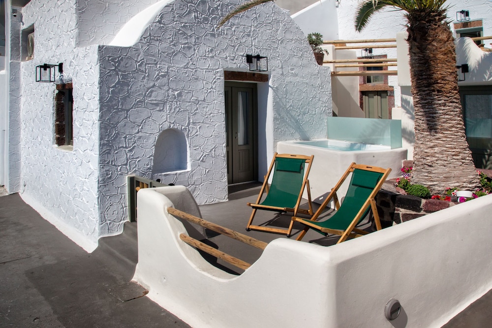 Aperto Suites - Adults Only 44/50