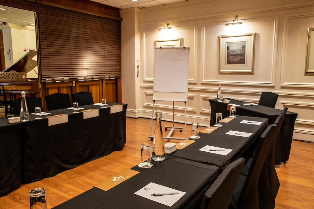 Bon Hotel Bloemfontein Central 52/60