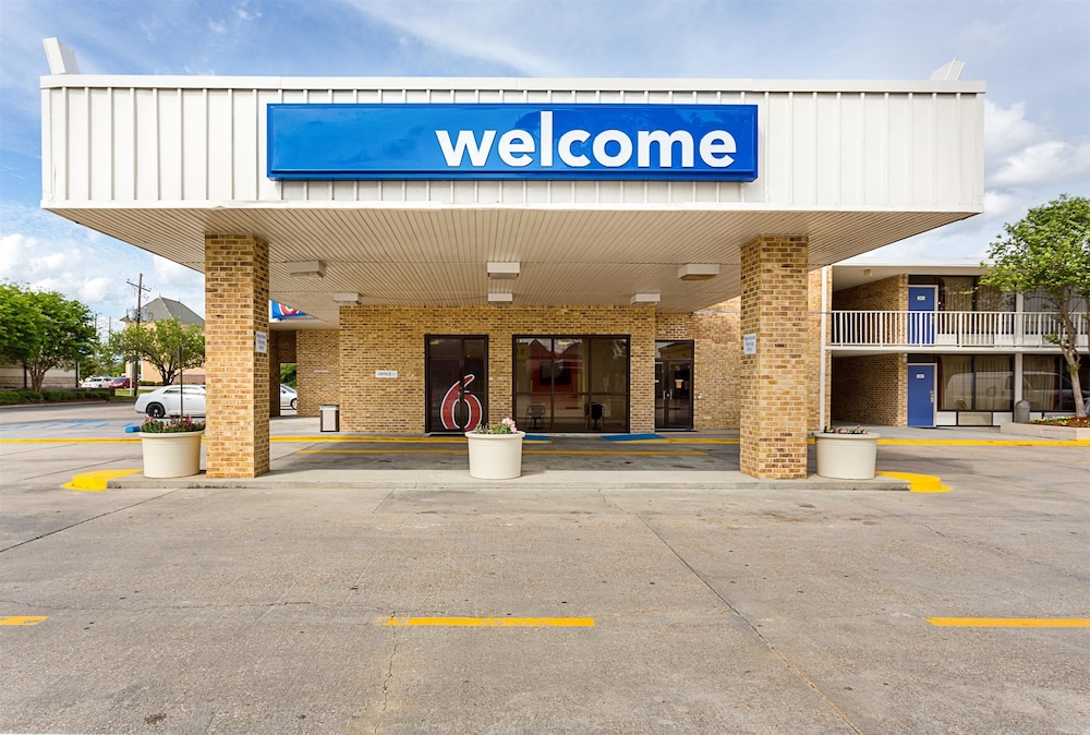 Motel6 Baton Rouge La Southeast in BATON ROUGE - LA
