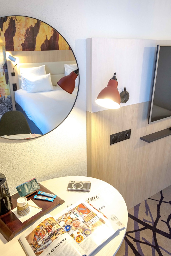 Mercure Cavaillon Portes Du Luberon 17/64