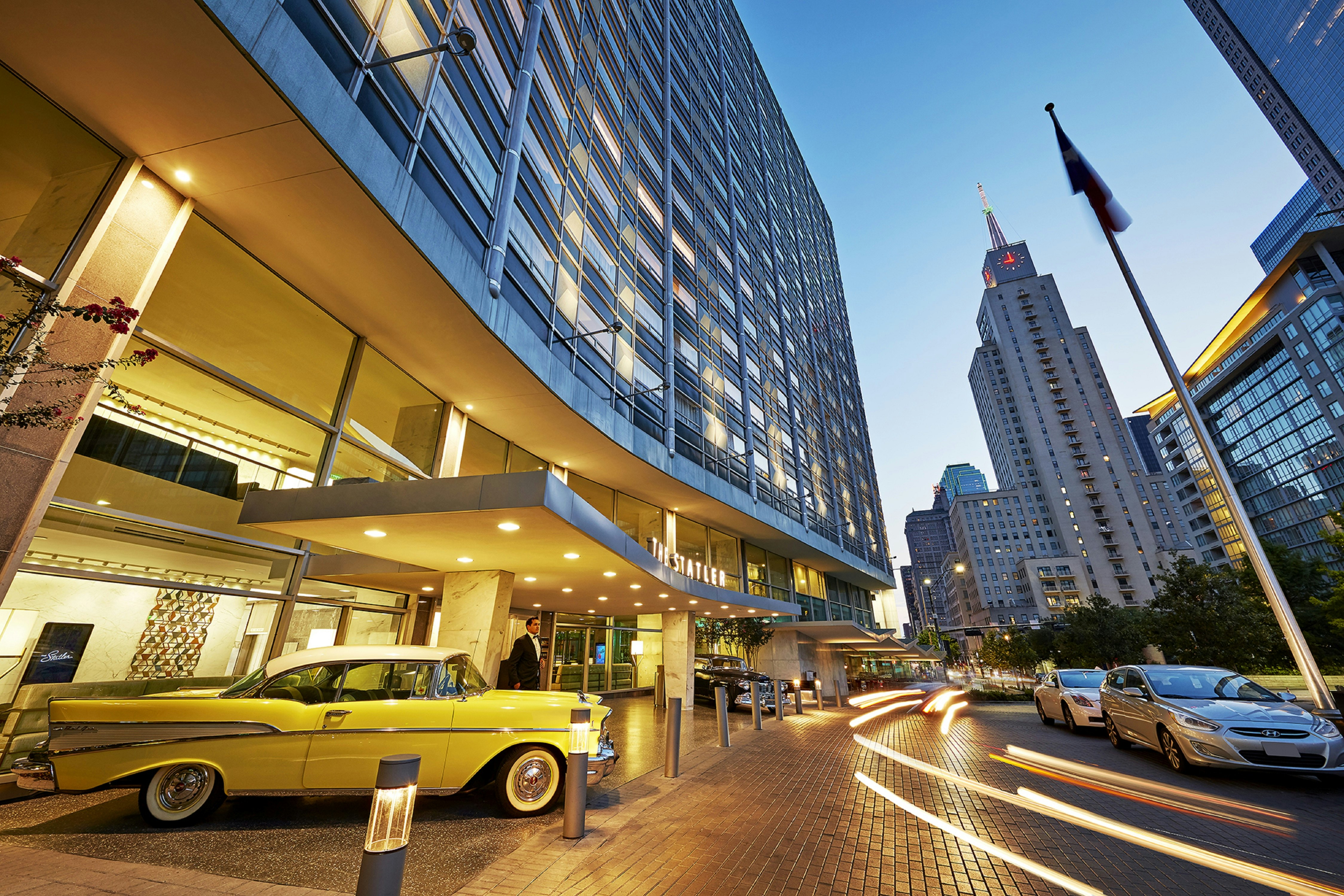 The Statler Dallas Curio Collection By Hilton 43/50